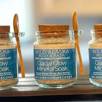Glacier Glow Mineral Soak – Revitalizing Bath Blend